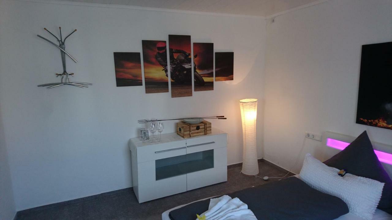 Moderne Wohnung رادولفزيل ام بوندنز المظهر الخارجي الصورة