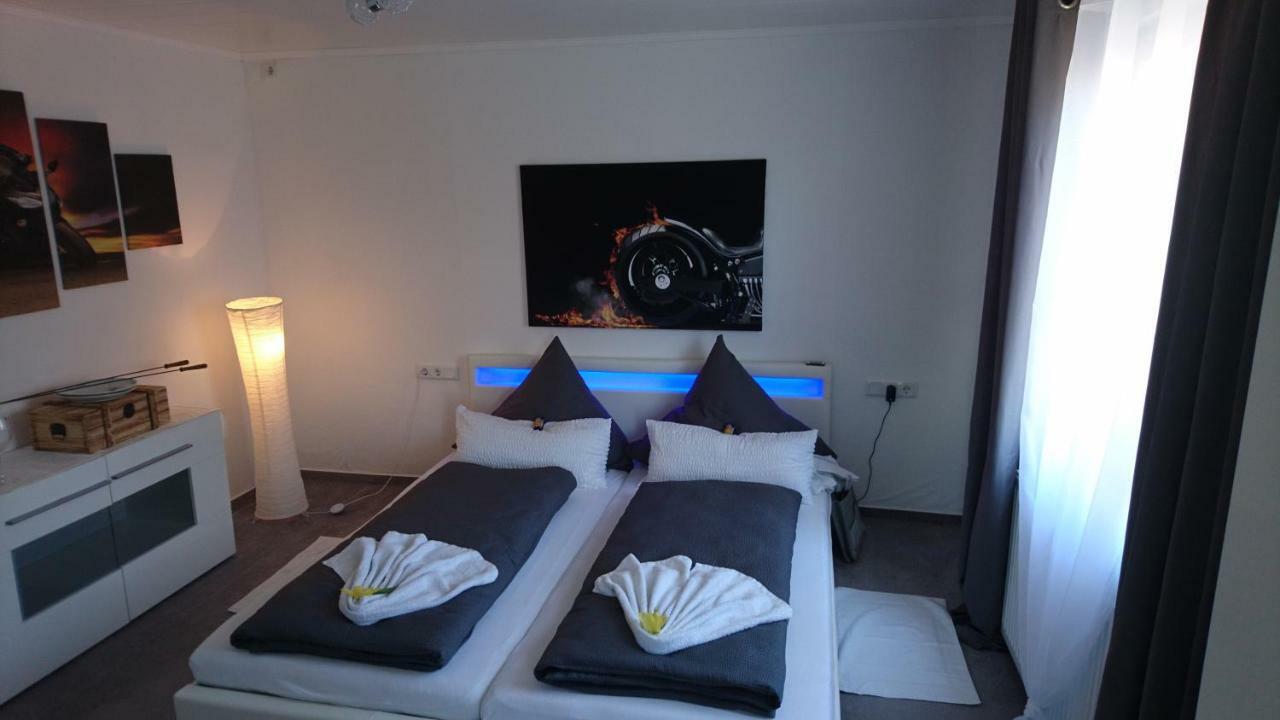 Moderne Wohnung رادولفزيل ام بوندنز المظهر الخارجي الصورة